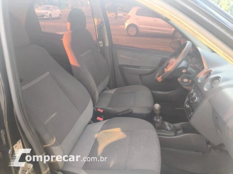 CELTA - 1.0 MPFI LT 8V 4P MANUAL
