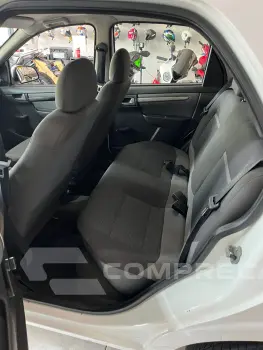 CELTA 1.0 MPFI LT 8V