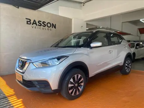 NISSAN KICKS 1.6 16V S 4 portas
