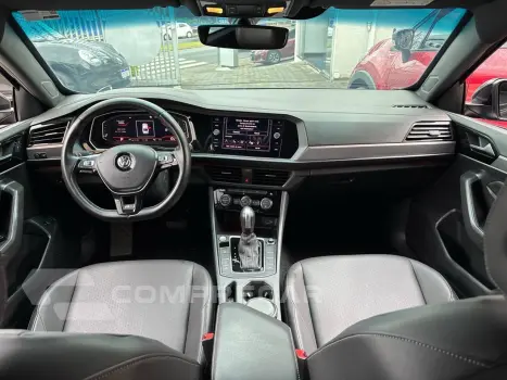 JETTA R-Line 250 TSI 1.4 Flex 16V Aut.