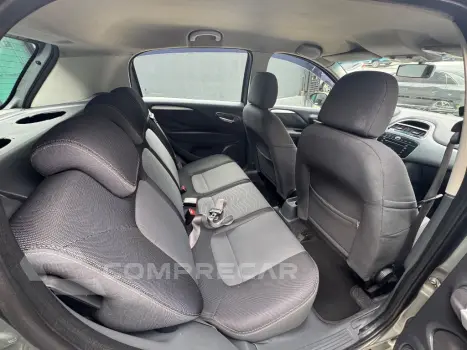 Punto ESSENCE 1.6 Flex 16V 5p