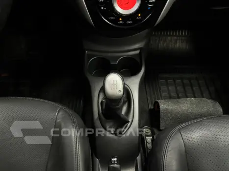 Versa 1.6 16V Flexstart Unique 4P Manual