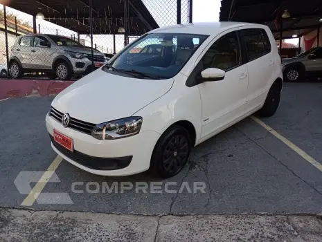 Volkswagen FOX 1.6 MI Trendline 8V 4 portas
