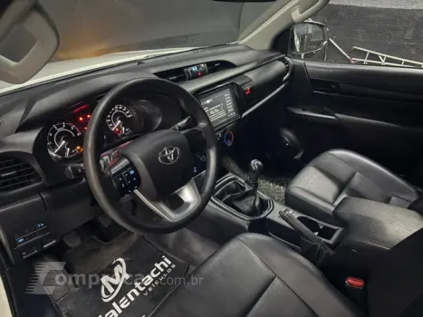 HILUX 2.8 D-4D TURBO DIESEL CHASSI 4X4 MANUAL