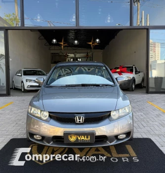 Civic Sed. LXL/LXL SE 1.8 Flex 16V Mec.