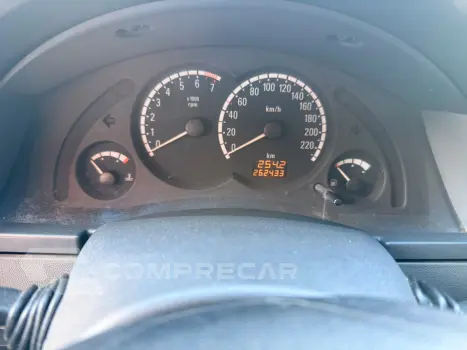 MERIVA 1.8 MPFI CD 8V