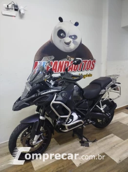 BMW R1250 GS TRIPLE BLACK ADVENTURE OPTION