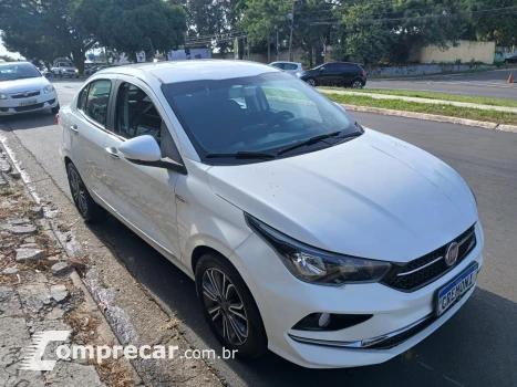 Fiat Cronos 4 portas