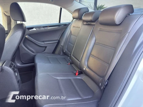 JETTA Highline 2.0 TSI 16V 4p Tiptronic
