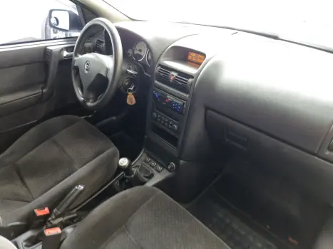 ASTRA 2.0 MPFI ADVANTAGE 8V FLEX 4P MANUAL