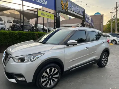 NISSAN KICKS 1.6 16V SL 4 portas
