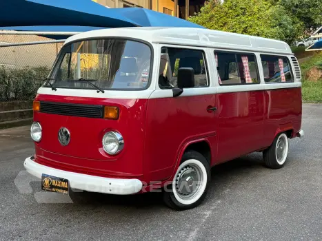 Volkswagen KOMBI 1.6 MI STD Lotação 8V 3 portas