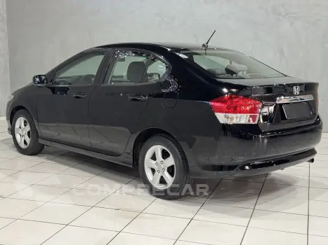 CITY 1.5 LX Sedan 16V