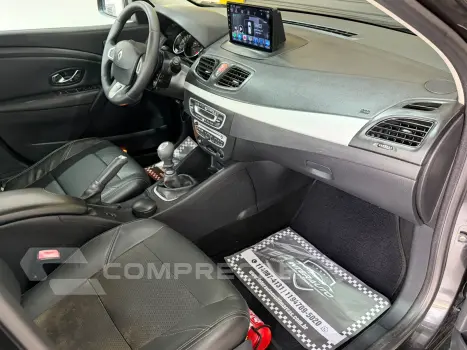 FLUENCE 2.0 Dynamique 16V