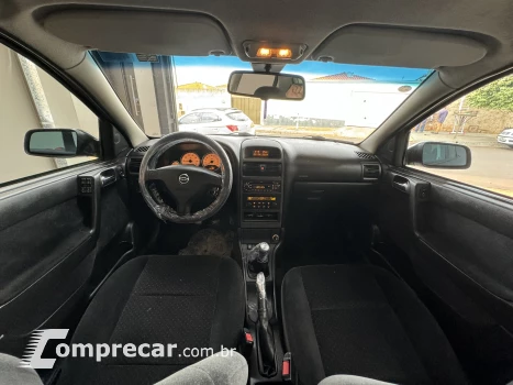 CHEVROLET ASTRA 2.0 MPFI Advantage 8V 4 portas