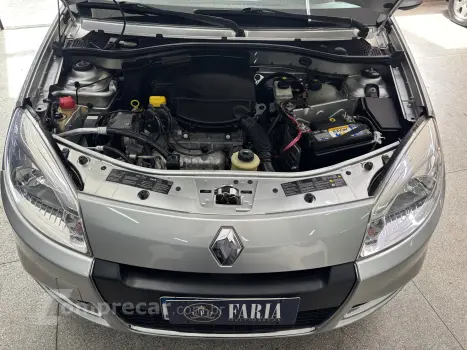 SANDERO Privilège Hi-Flex 1.6 8V 5p