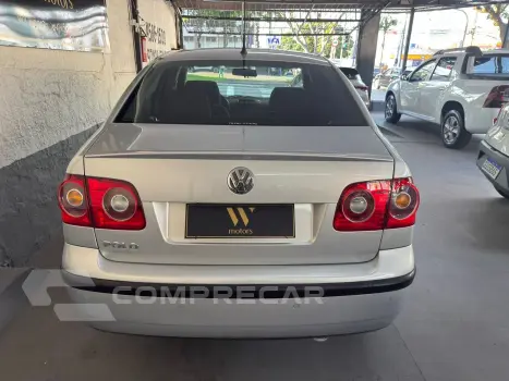 POLO SEDAN 1.6 MI 8V