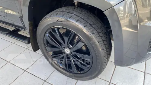 VOLKSWAGEN AMAROK 3.0 V6 TDI HIGHLINE EXTREME CD 4MOTION