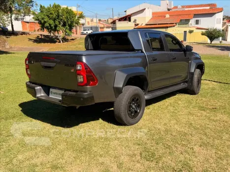 HILUX 2.8 D-4D TURBO DIESEL CD GR-S 4X4 AUTOMÁTICO