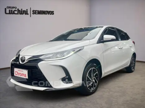 Toyota YARIS 1.5 16V FLEX XL MULTIDRIVE 4 portas