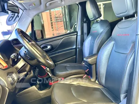 RENEGADE 2.0 16V TURBO DIESEL TRAILHAWK 4P 4X4 AUTOMÁTICO