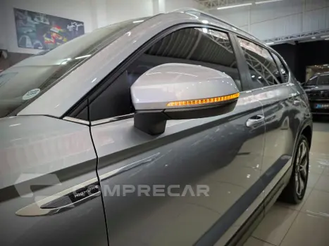 TAOS 1.4  250 TSI TOTAL FLEX HIGHLINE AUTOMÁTICO