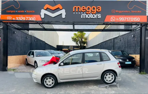 Fiat Stilo 1.8 4P FLEX 4 portas