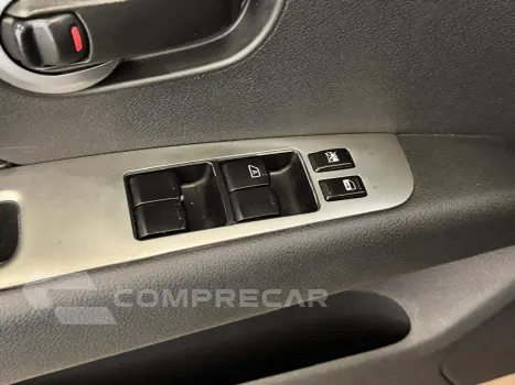 Livina 1.8 S 16V Flex 4P Automático