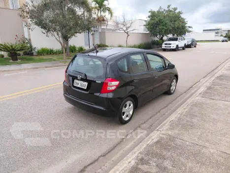 FIT 1.4 LX 16V