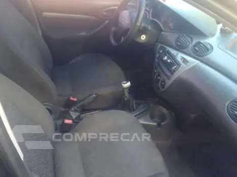 FOCUS SEDAN - 1.6 GL SEDAN 8V 4P MANUAL