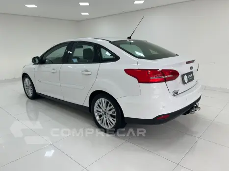 FOCUS 2.0 SE Plus Sedan 16V