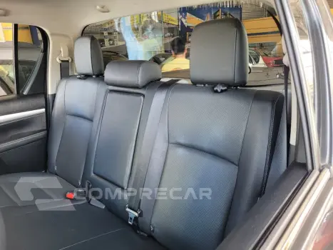 Hilux CD SRX 4x4 2.8 TDI 16V Diesel Aut.