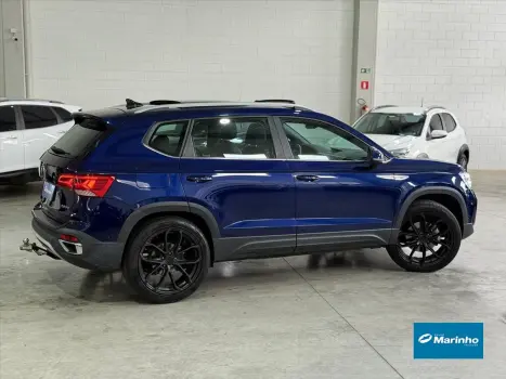 TAOS 1.4 250 TSI TOTAL FLEX HIGHLINE AUTOMÁTICO