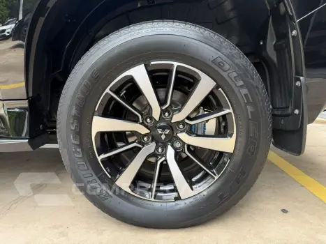 Pajero Sport 2.4 16V Mivec Turbo Diesel Hpe Awd Automático