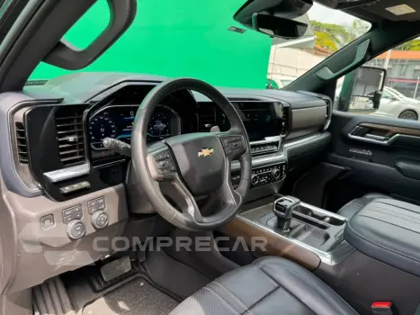 SILVERADO 5.3 V8 GASOLINA 1500 HIGH COUNTRY 4X4 AUTOMÁTICO