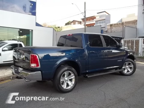 RAM CLASSIC 5.7 V8 Laramie CD 4X4 4 portas