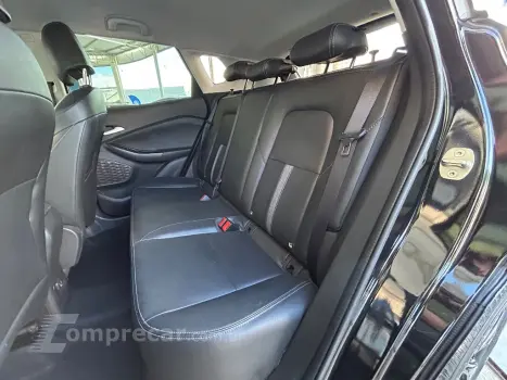 TRACKER Midnight 1.0 Turbo 12V Flex Aut.