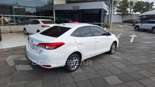 YARIS 1.5 16V FLEX SEDAN XS MULTIDRIVE
