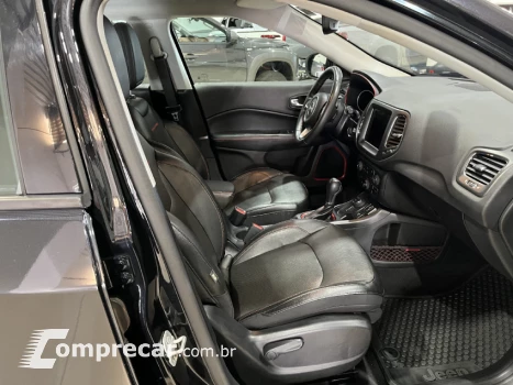 COMPASS 2.0 16V Trailhawk 4X4