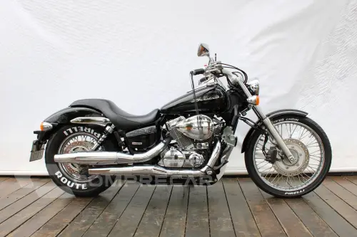HONDA SHADOW 750