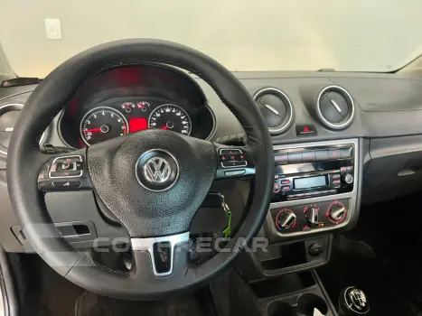 VOYAGE 1.6 MI CITY 8V FLEX 4P MANUAL