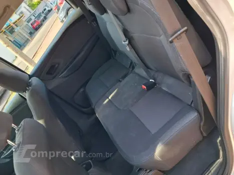 Spin 1.8 Lt 8V Flex 4P Automático