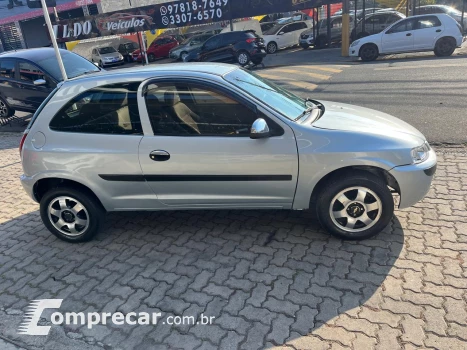 CELTA 1.0 MPFI Life 8V