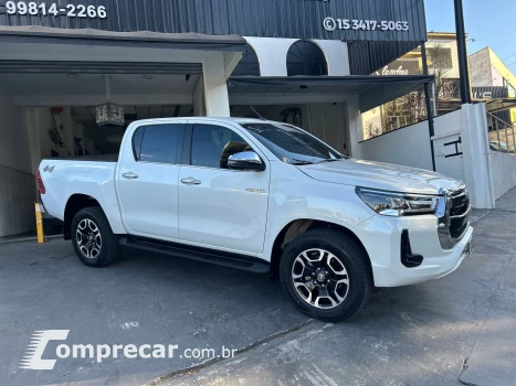 Hilux 2.8 D-4D Turbo Diesel Cd Srx 4X4 Automático