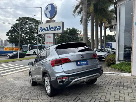 TAOS Comfortline 1.4 250 TSI Flex Aut.