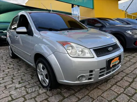 FIESTA 1.6 MPI Class Sedan 8V