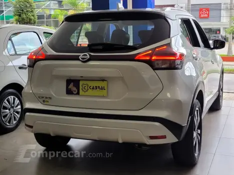 KICKS Advance 1.6 16V Flex Aut.