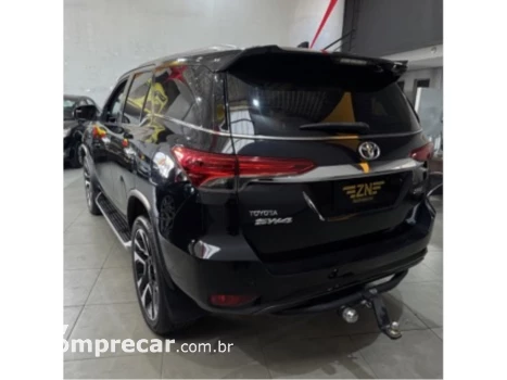 HILUX SW4 2.8 SRX 4X4 16V TURBO INTERCOOLER DIESEL 4P AUTOMÁ