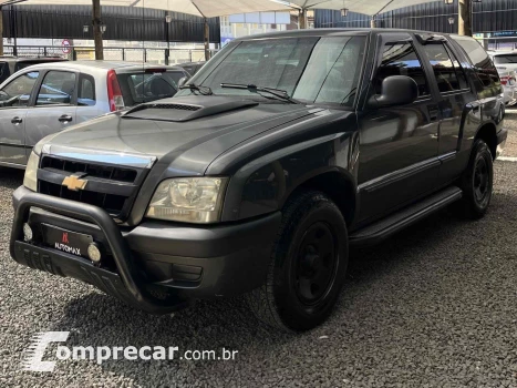 CHEVROLET BLAZER 2.4 MPFI ADVANTAGE 4X2 8V GASOLINA 4P MANUAL 4 portas