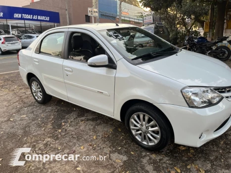 ETIOS 1.5 XS Sedan 16V
